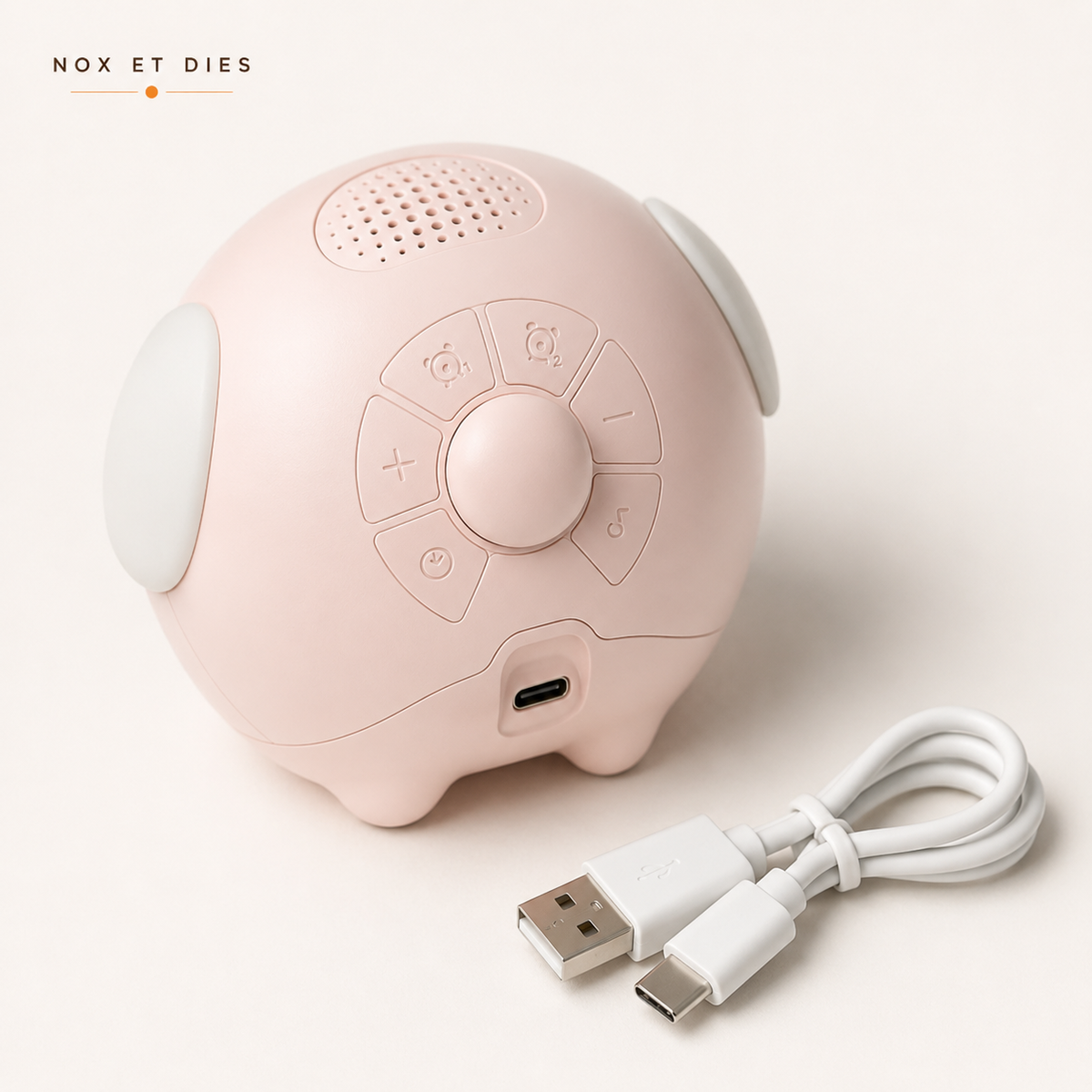 Vue arrière du réveil veilleuse Mimi Nox et Dies coloris rose, boutons de réglage des alarmes, port de charge USB-C et câble inclus